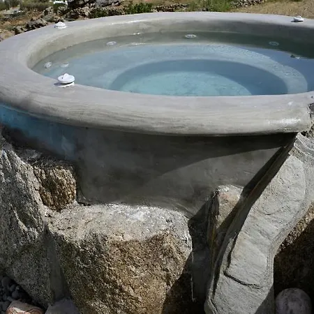 فيلة Paraga Scorpios Area 1 